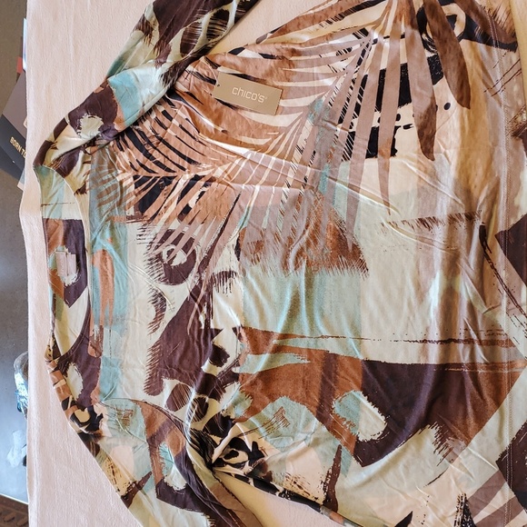 Chico's Knit Top Tribal Rushed SLV Top Pattern Multicolored Sz. 2P Top - Picture 9 of 11